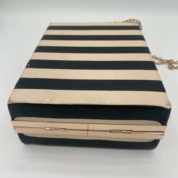 Betsey Johnson perfume bottle style purse - Picture 8 of 8